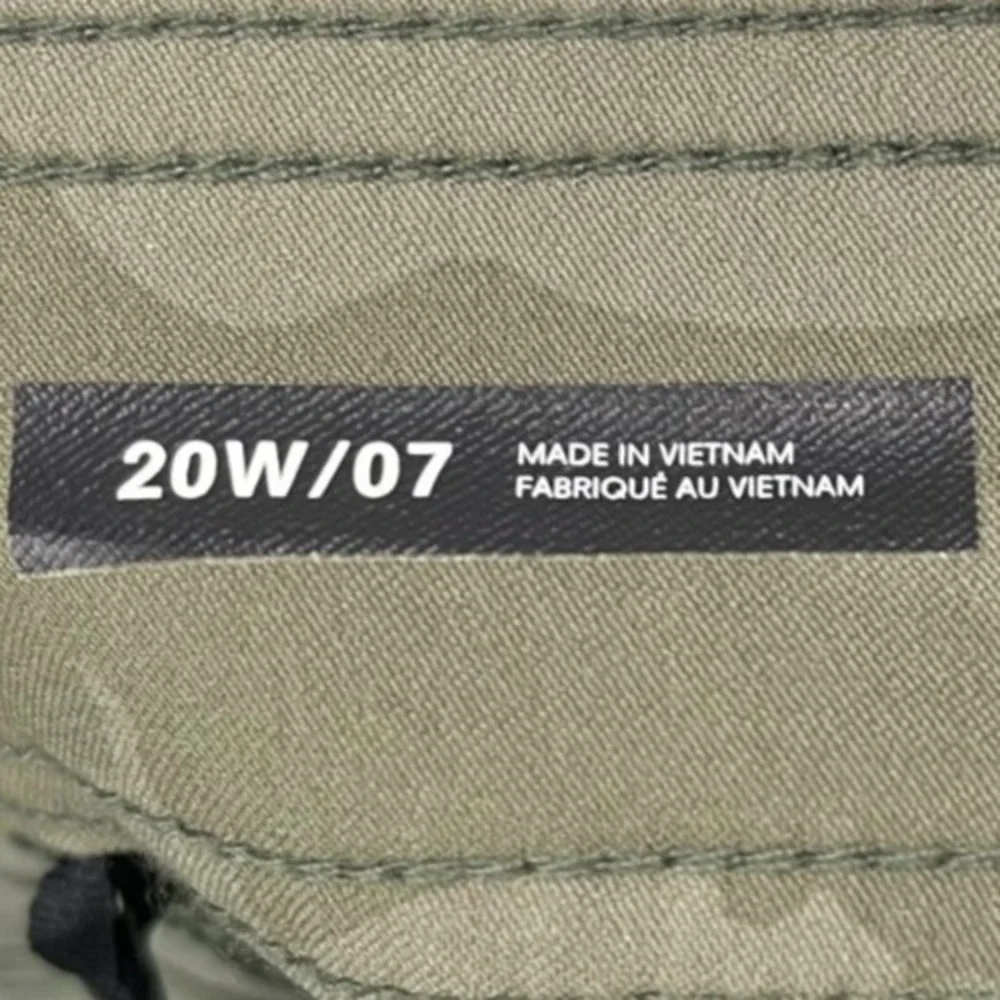 NWT prAna Women's Halle Short Plus II Size 20/07‎ Green Camo MSRP $69